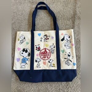 Trader Joe’s, valentine’s Snoopy tote bag new